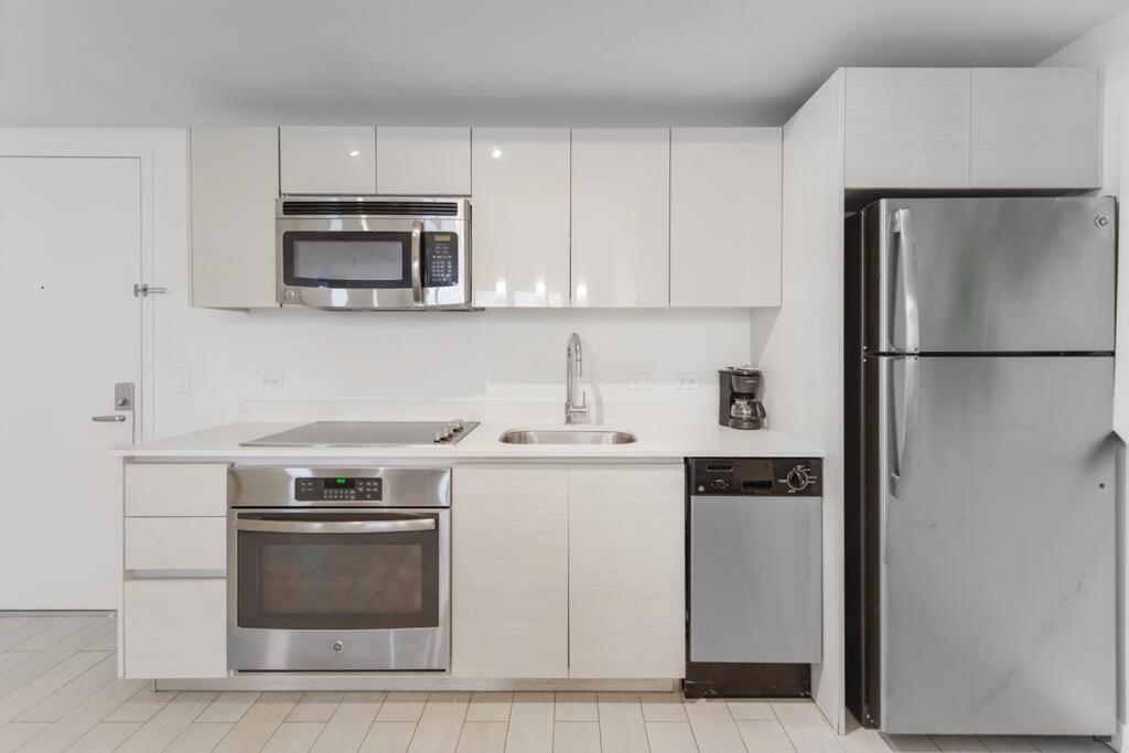 Cozy 1Br Condo Beachwalk Resort Hallandale Beach Kültér fotó